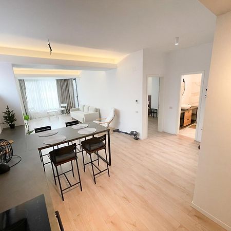 Warm Hotel Apartment Bükreş Dış mekan fotoğraf