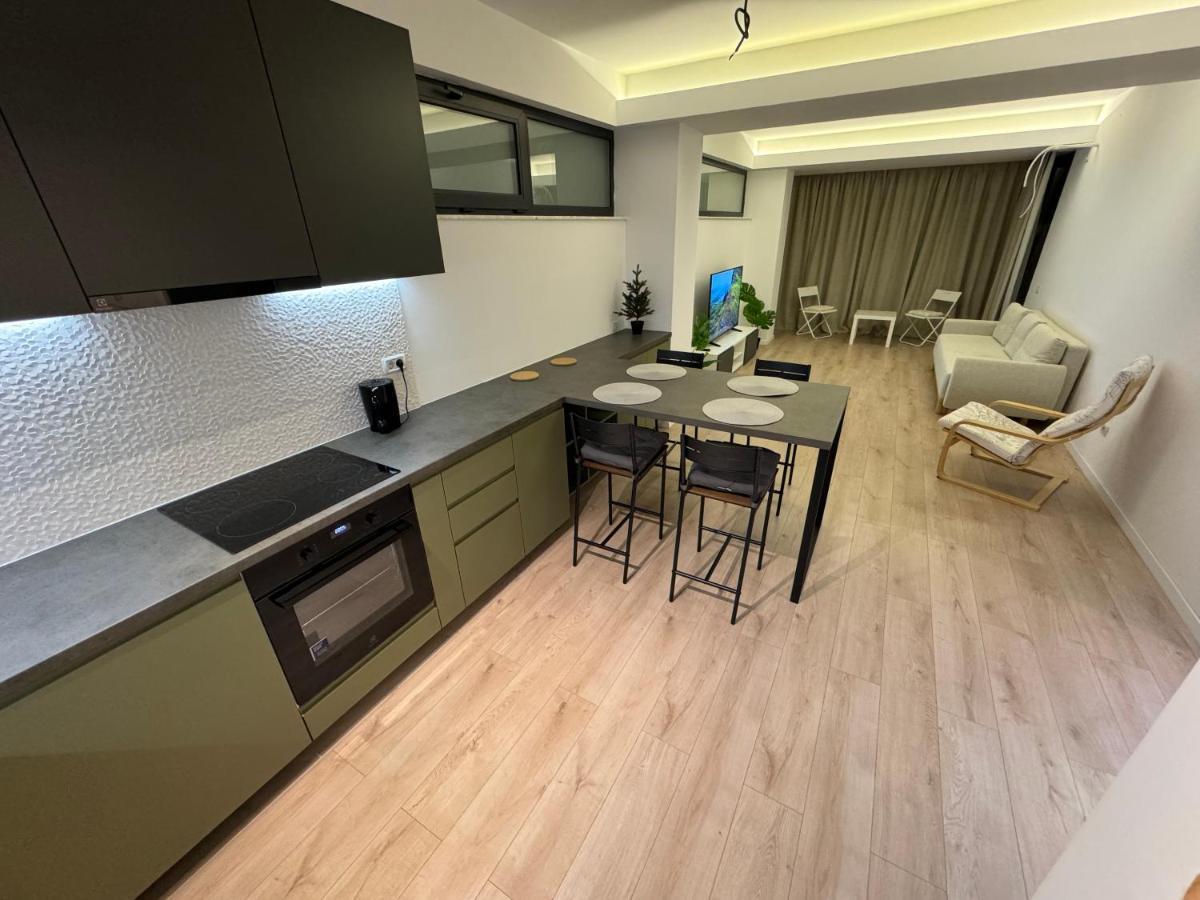 Warm Hotel Apartment Bükreş Dış mekan fotoğraf