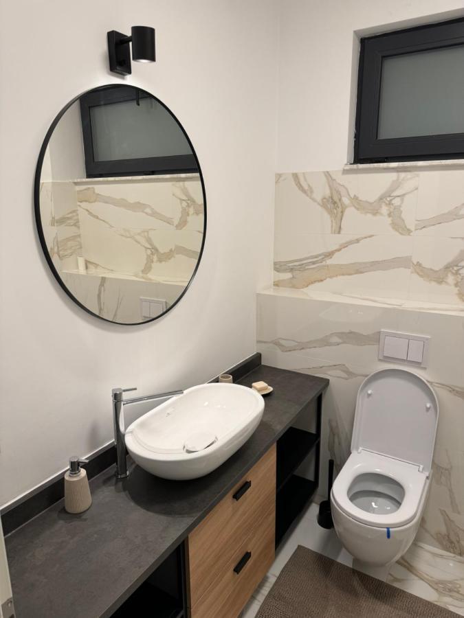 Warm Hotel Apartment Bükreş Dış mekan fotoğraf