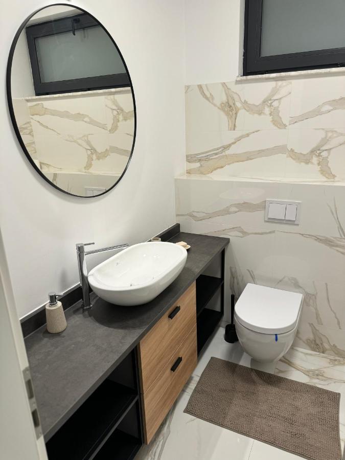 Warm Hotel Apartment Bükreş Dış mekan fotoğraf
