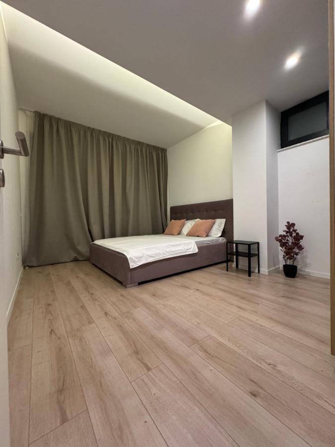 Warm Hotel Apartment Bükreş Dış mekan fotoğraf