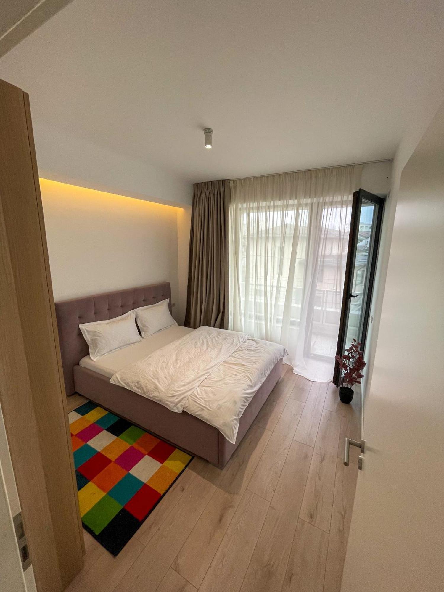 Warm Hotel Apartment Bükreş Dış mekan fotoğraf