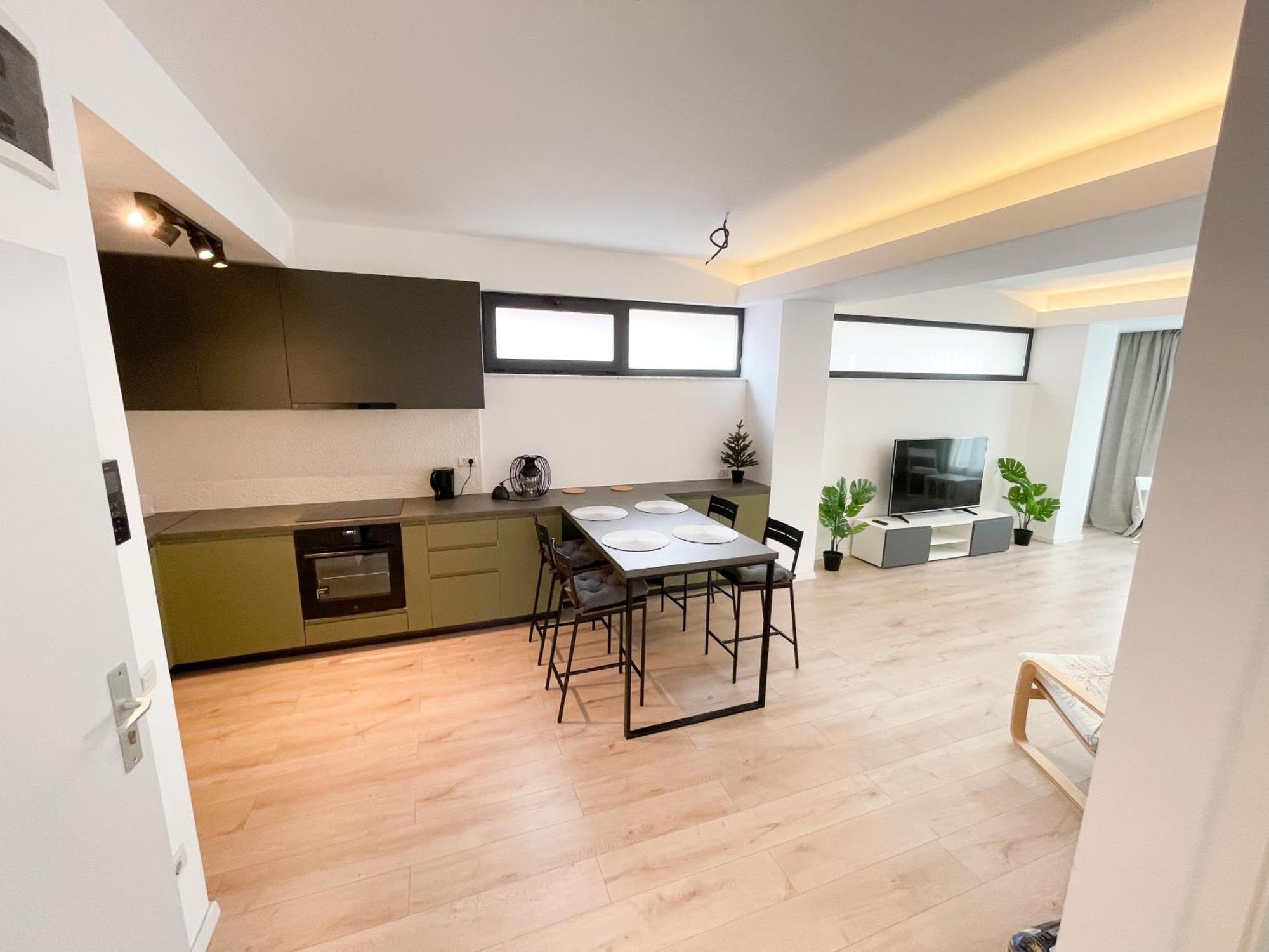 Warm Hotel Apartment Bükreş Dış mekan fotoğraf