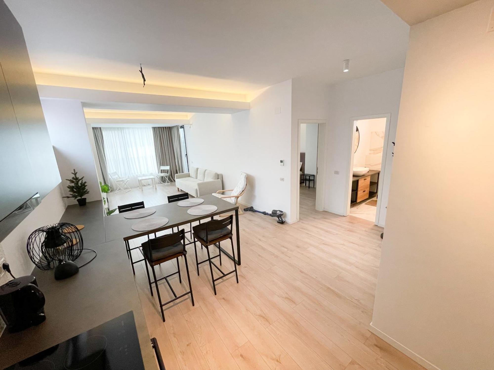 Warm Hotel Apartment Bükreş Dış mekan fotoğraf